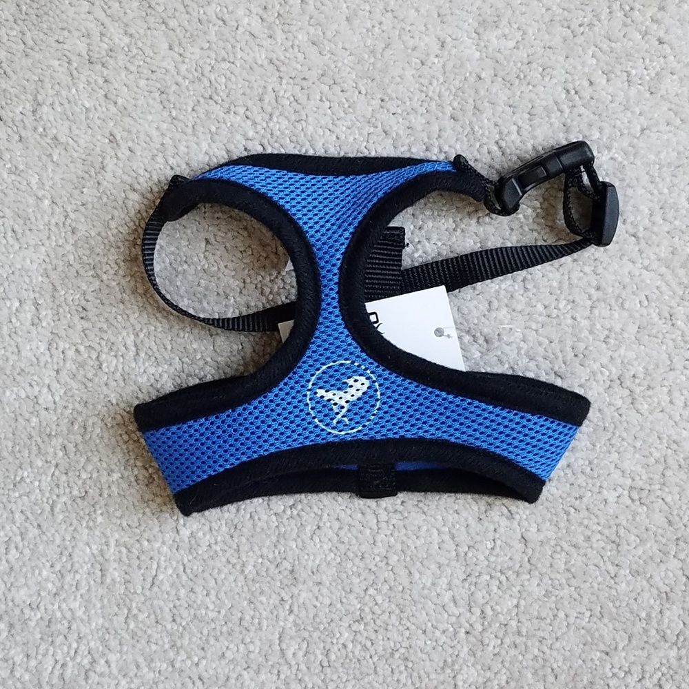 💄3/$15 NWT Dog Harness Size Small